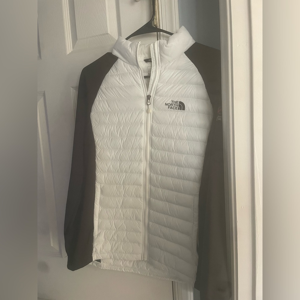 North face summit series puffer jacket